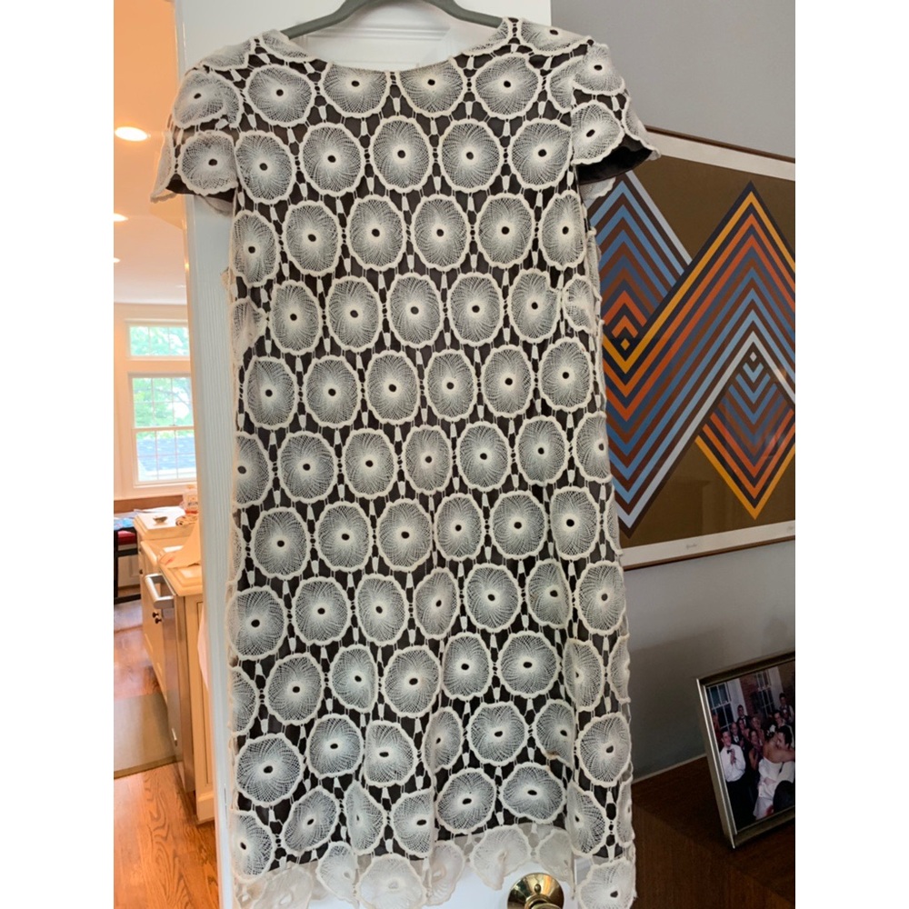 Suzi Chin Crochet Cream shift dress